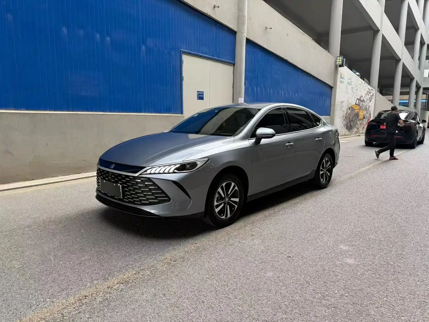 BYD Qin PLUS 2026 DM-i Smart Edition 128KM Progressive