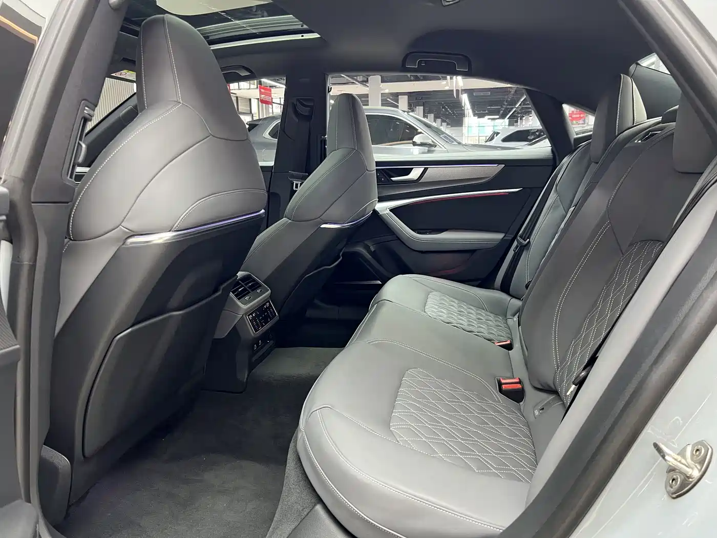 Audi A7L 2025 2024 45 TFSI quattro RS Kit Racing Edition
