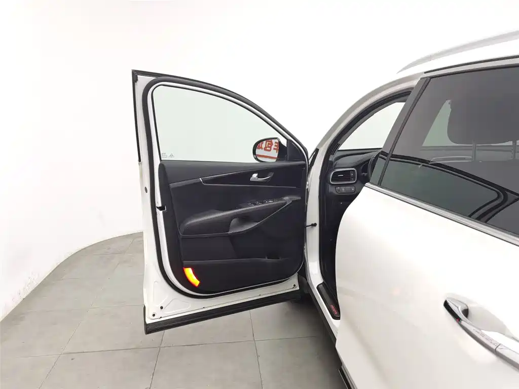 Kia Sorento 2015 Sorento L 2.4L Gasoline 4WD Elite 7-seater China IV фото 8