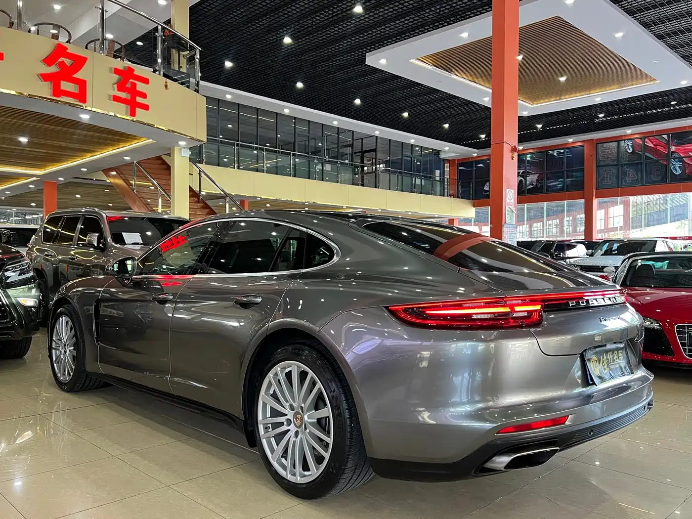 Porsche Panamera 2017 Panamera 3.0T фото 6