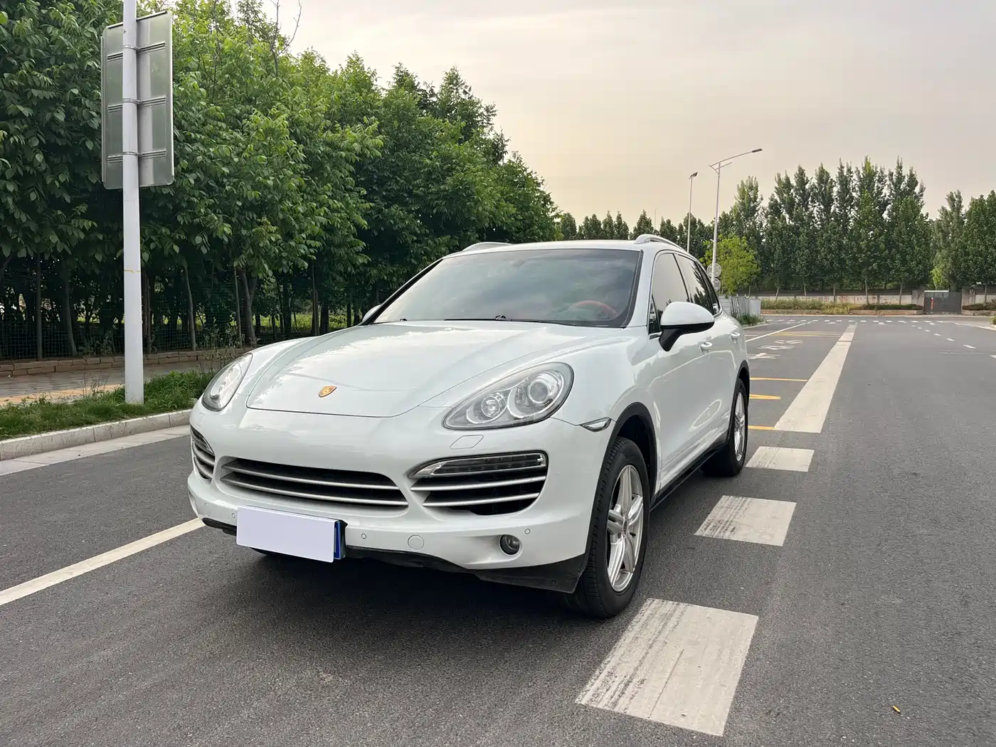 Porsche Cayenne 2014 Cayenne Platinum Edition 3.0T