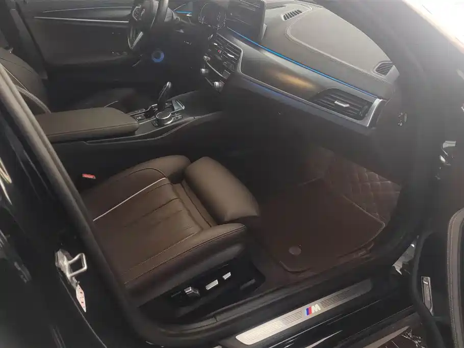 BMW 5 Series New Energy 2022 Facelift 535Le Pioneer M Sport Package фото 8