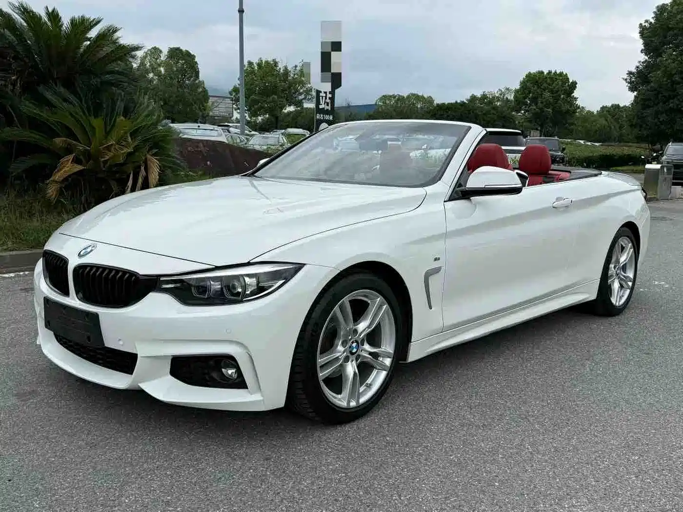 Photo 1 - BMW 4 Series