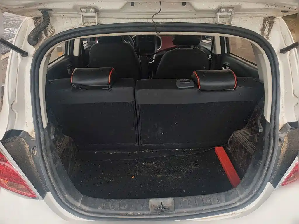 Changan Benben 2017 2015 1.4L IMT Premium (China V)