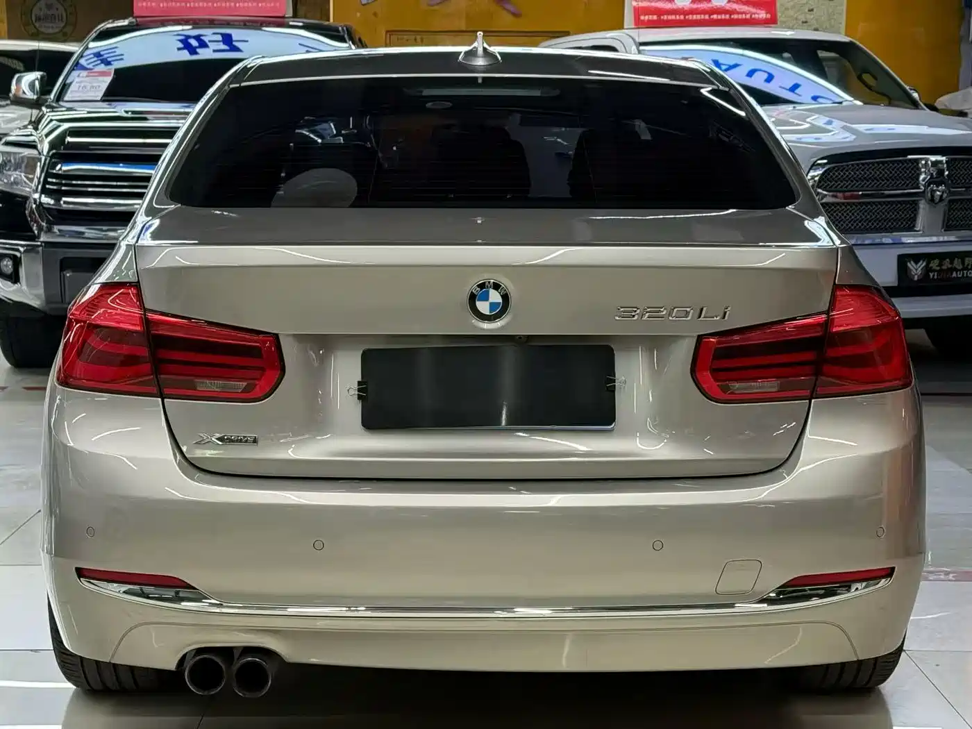 BMW 3 Series 2017 320Li xDrive Fashion фото 5