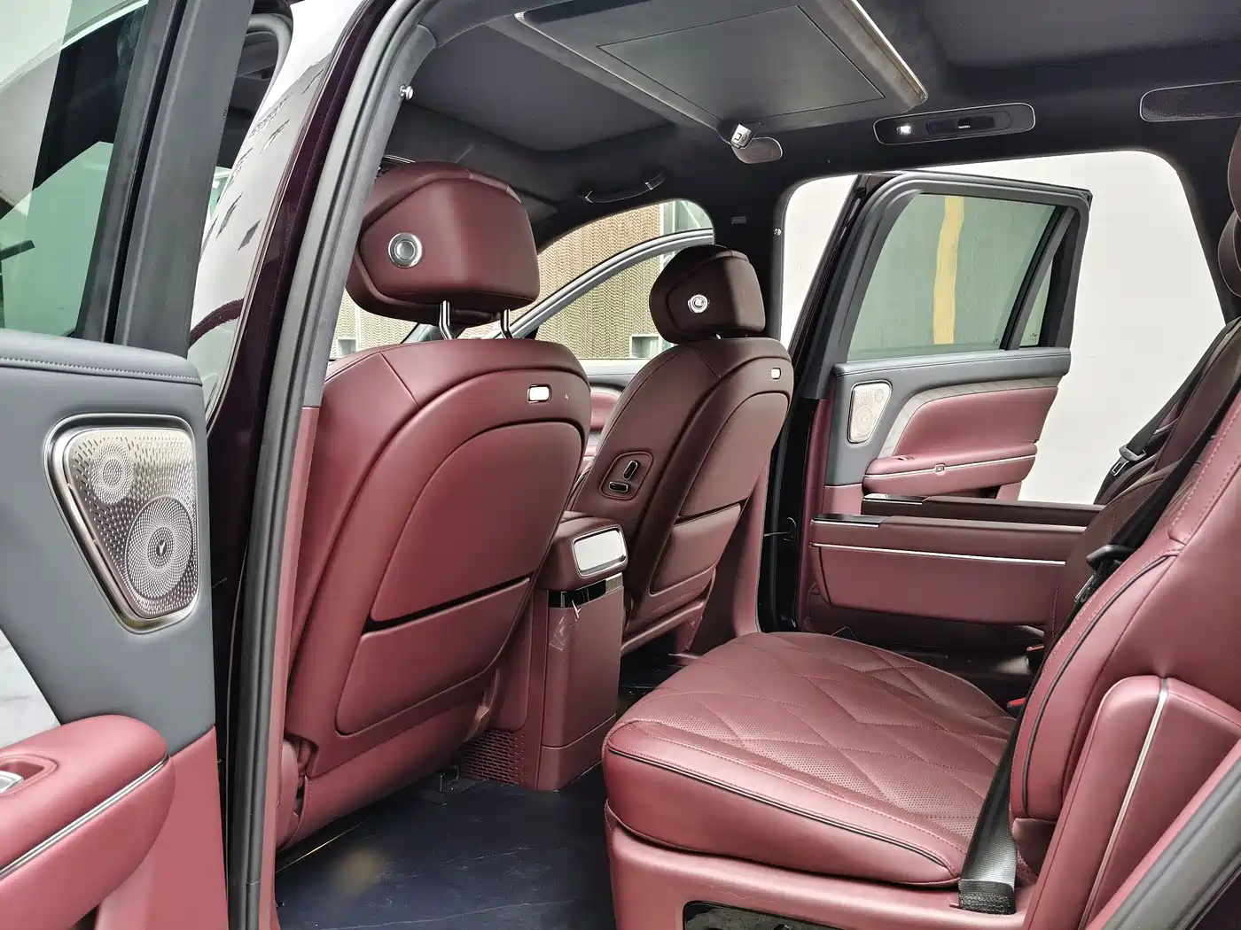 Voyah Auto VOYAH Taisan 2026 Model Base фото 9