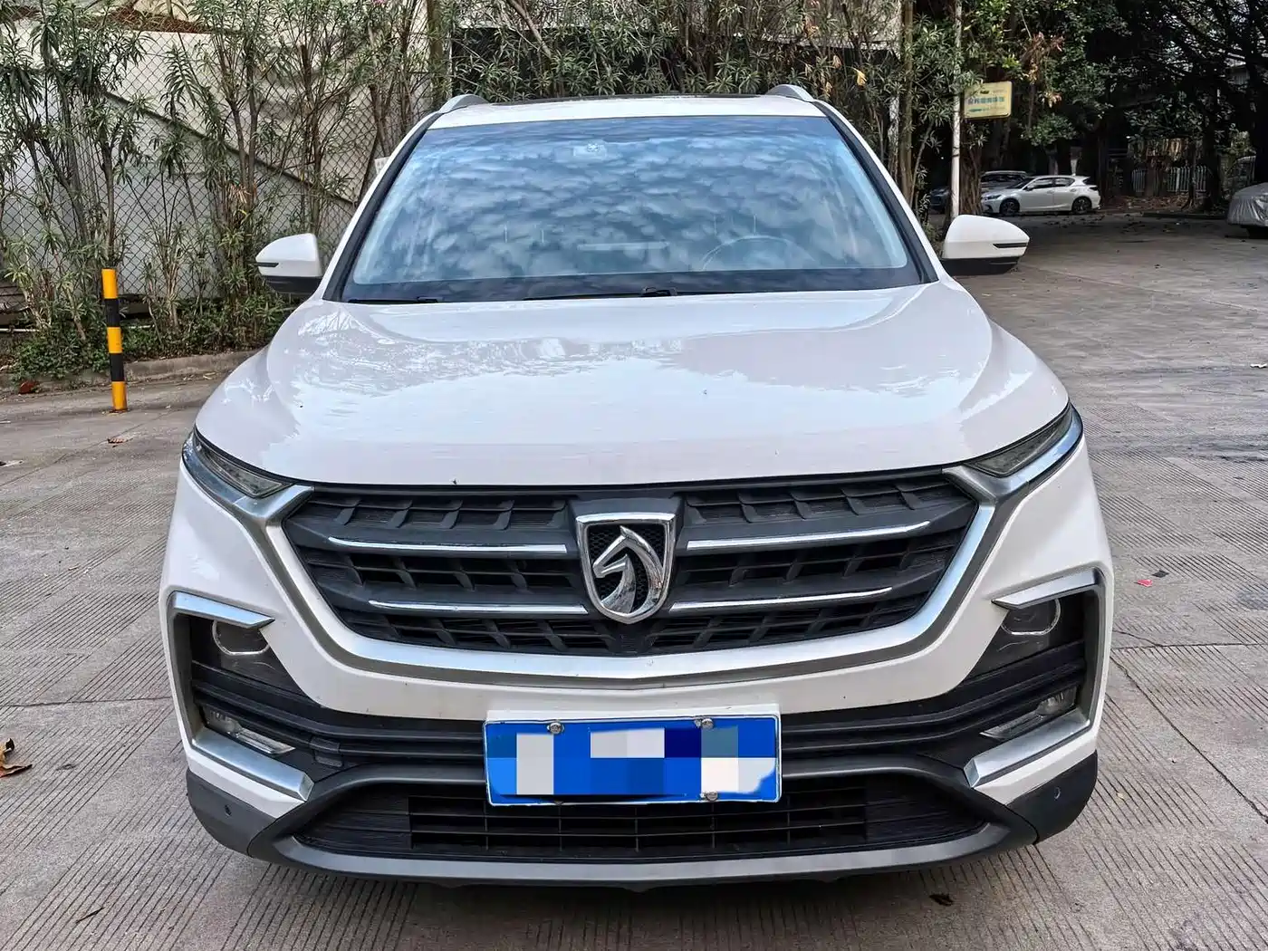 Baojun 530 2018 2018 1.5T Manual Premium Model China V