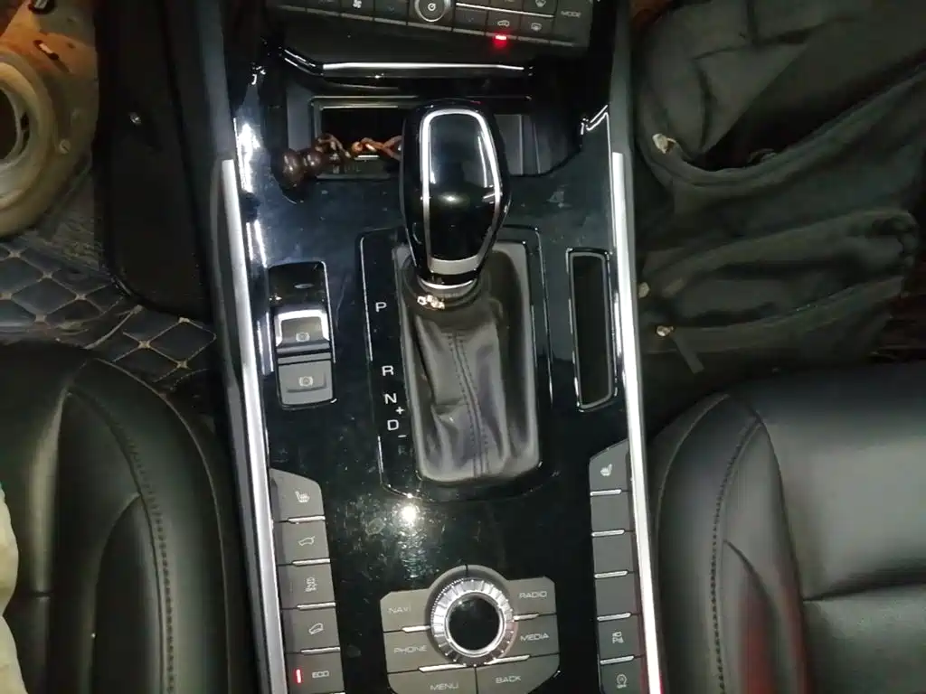 WEY VV7 2017 2017 2.0T Super Luxury