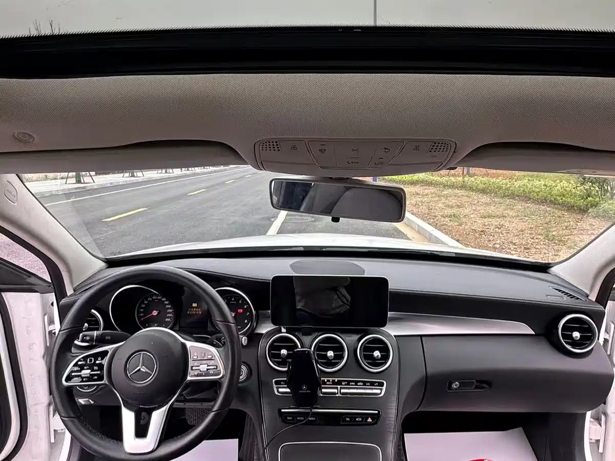 Mercedes-Benz C-Class 2019 C 180 L Dynamic Sport Edition фото 12