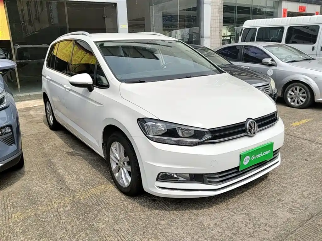 Volkswagen Touran 2016 Touran L 280TSI DSG Comfortline фото 4