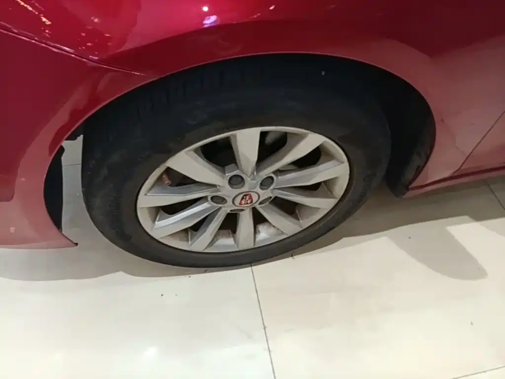 Roewe i6 2018 2017 20T Auto Flagship Edition