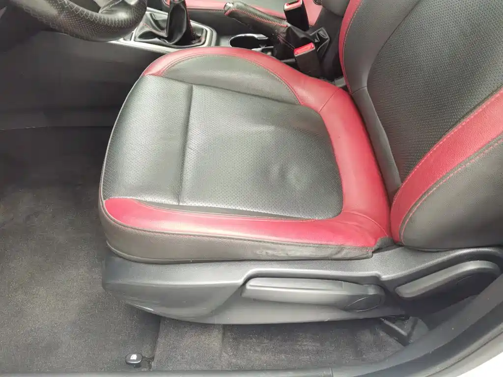 Changan Eado XT 2018 2016 1.6L Manual Stylish Cool Edition