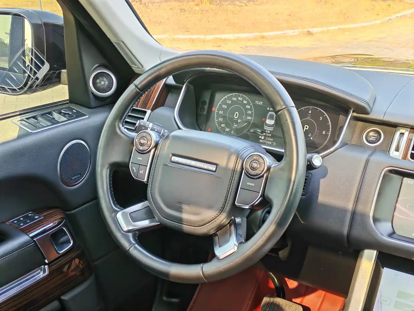 Land Rover Range Rover 2015 3.0 TDV6 Vogue фото 11