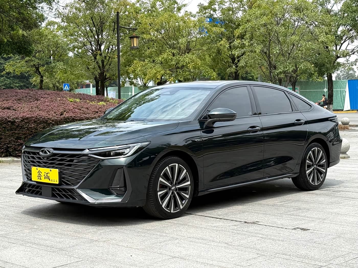 Chery Arrizo 8