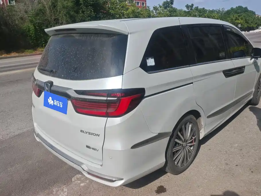 Honda Elysion 2024 2024 2.0L e:HEV Luxury Edition