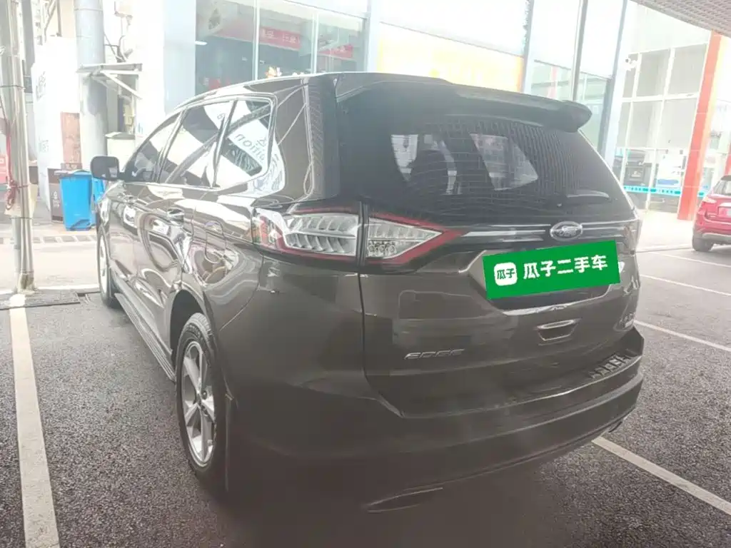 Фото 5 - Ford Edge