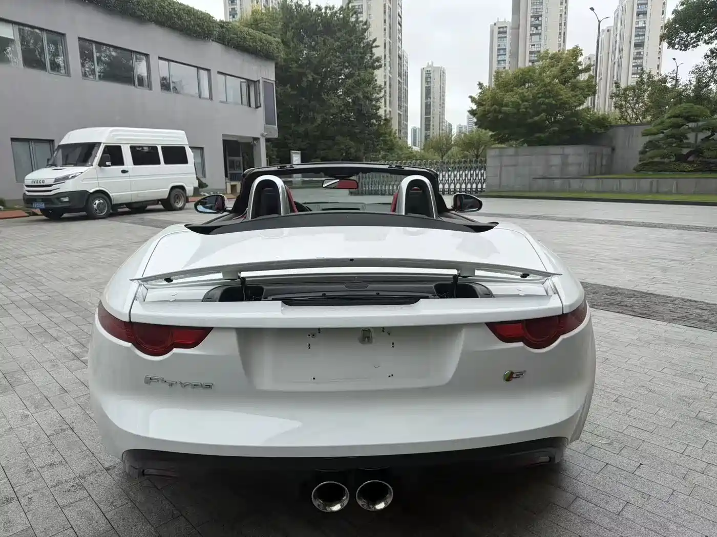 Фото 5 - Jaguar F-TYPE