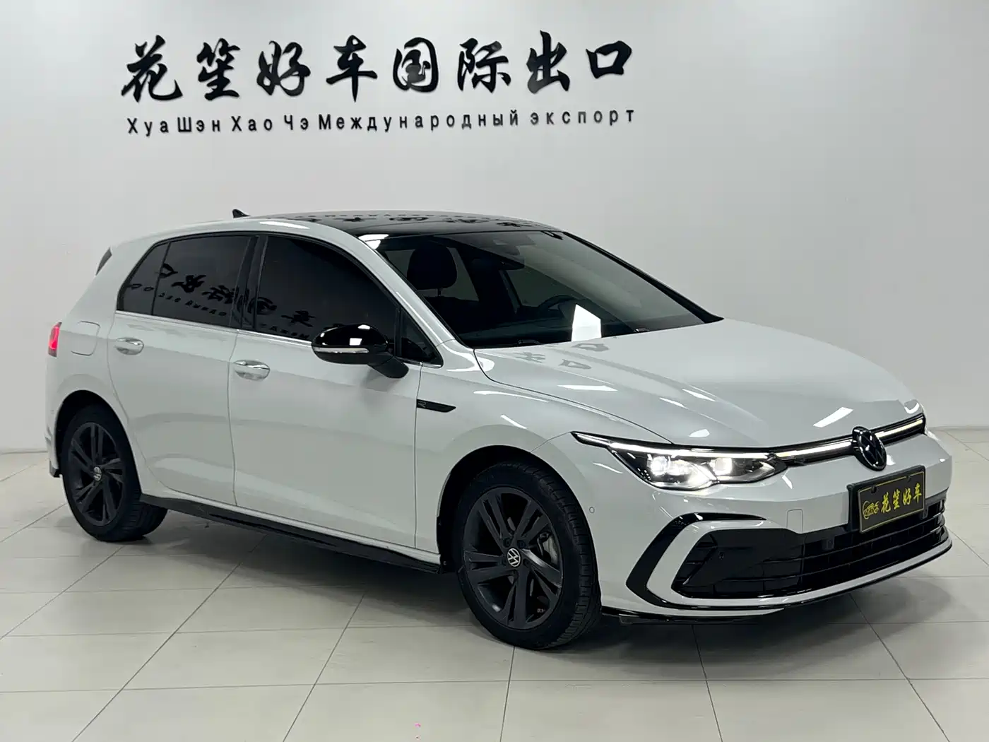 Volkswagen Golf 2021 280TSI DSG R-Line фото 3