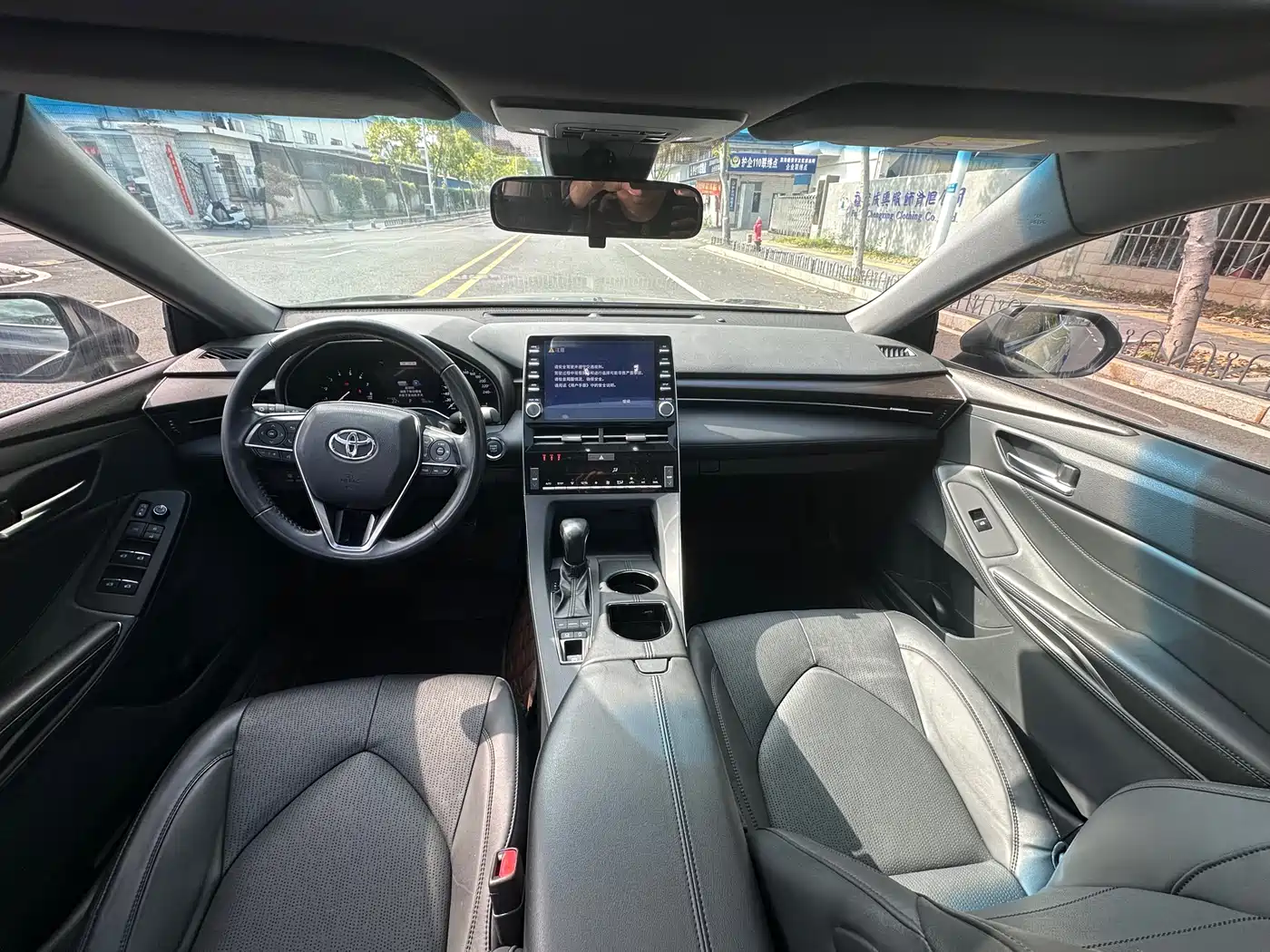 Toyota Avalon 2021 2.5L Luxury Edition фото 9