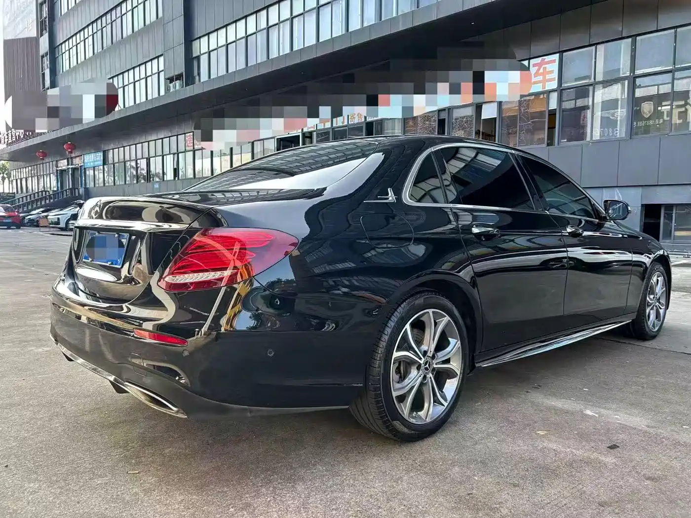 Mercedes-Benz E-Class 2020 E 300 L Sport Luxury Model фото 8