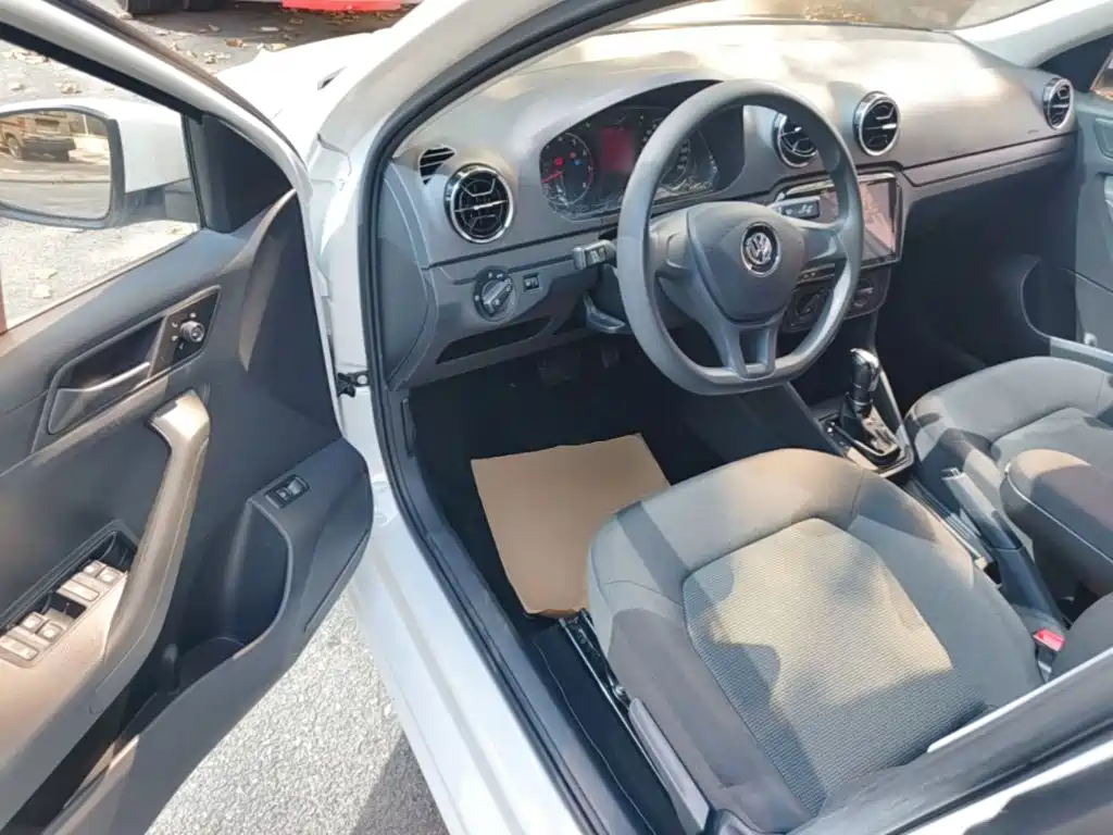 Volkswagen Jetta 2019 2019 Dream Edition 1.5L Auto Fashion