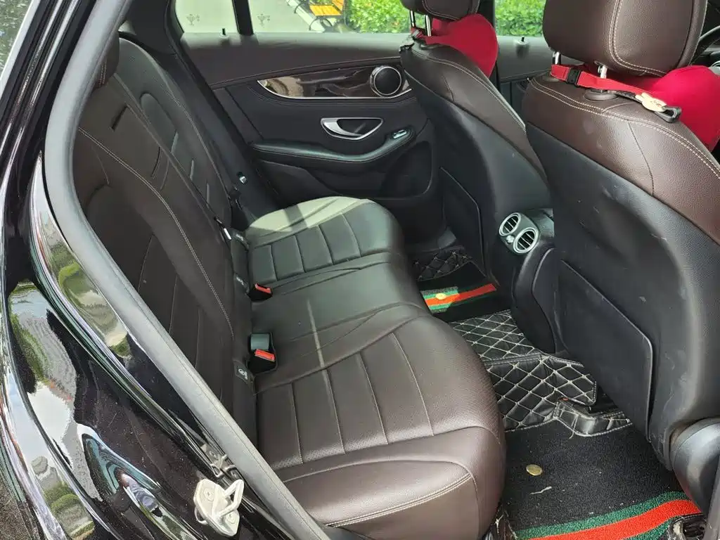 Mercedes-Benz GLC 2018 Facelift GLC 260 4MATIC Luxury фото 13