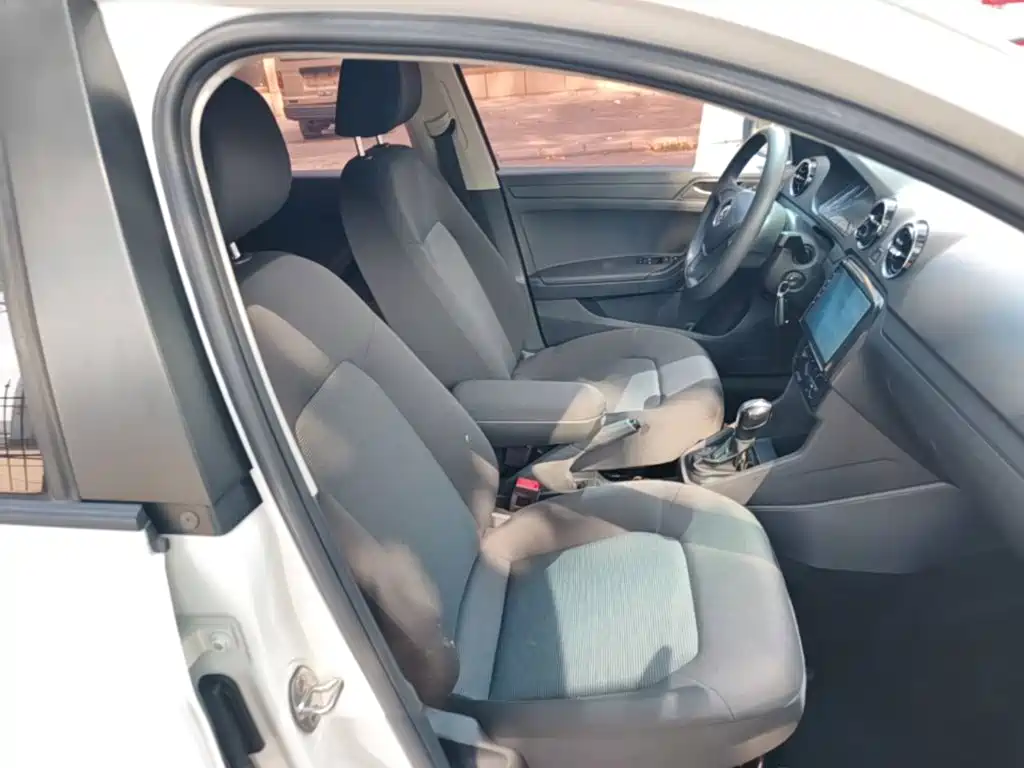 Volkswagen Jetta 2019 2019 Dream Edition 1.5L Auto Fashion