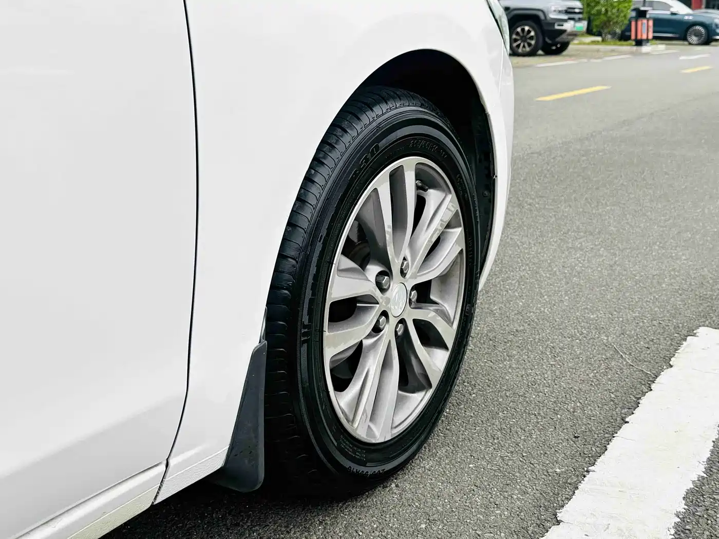 Buick Excelle 2018 18T Automatic Elite фото 19