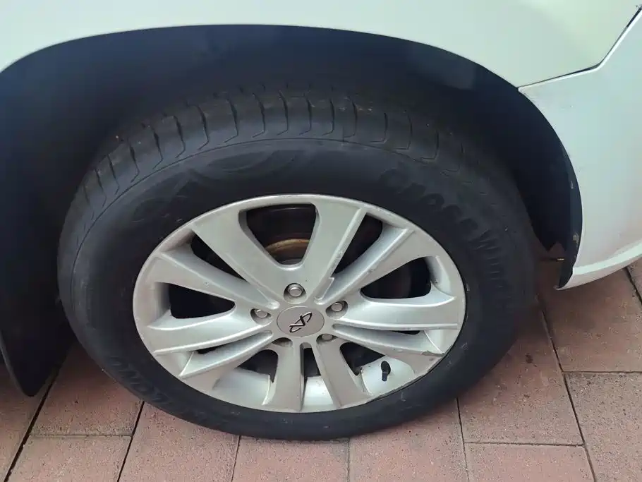 Chery Tiggo 2012 2012 Elite Edition Facelift 1.6L Manual Comfort DVVT