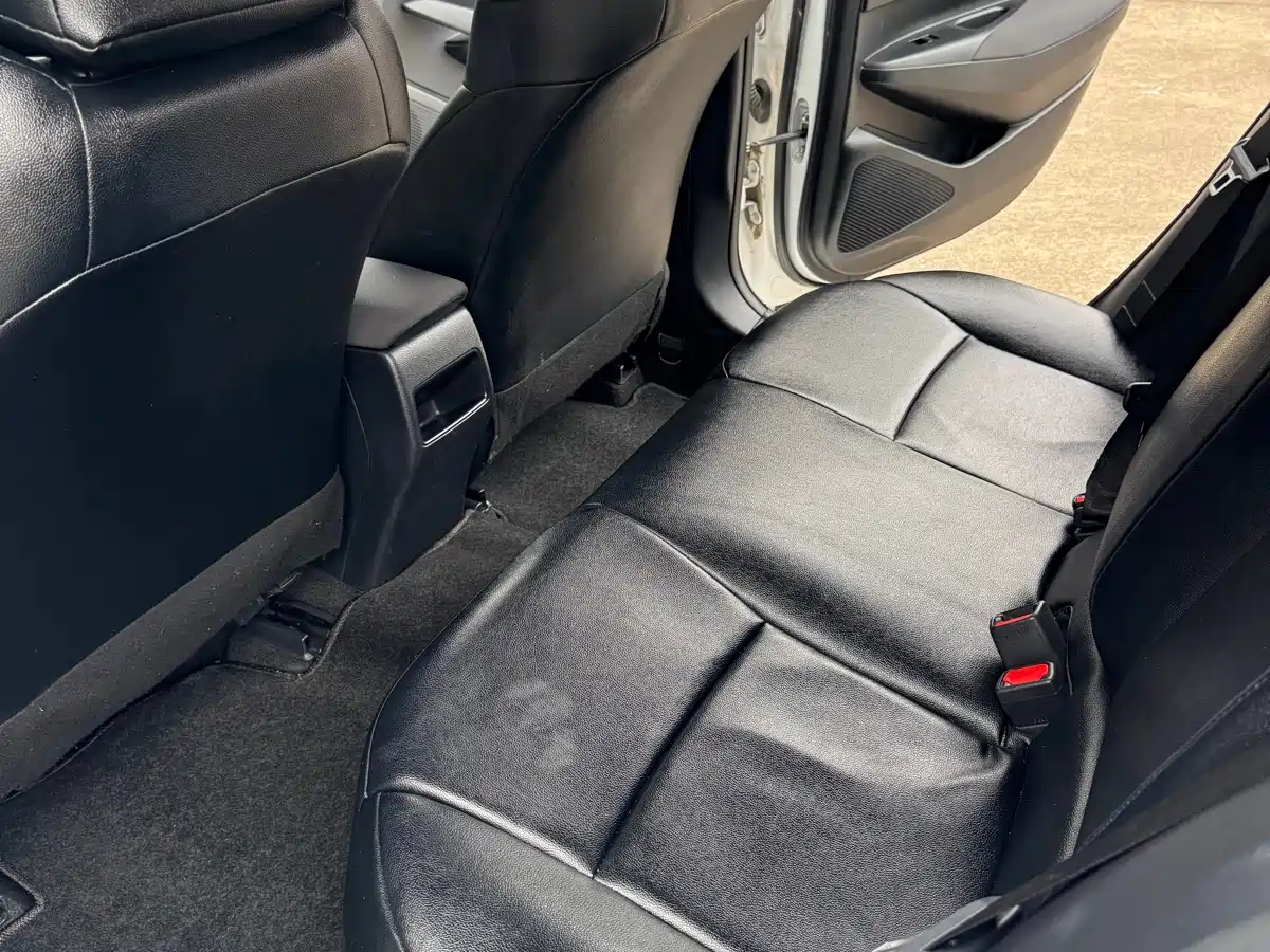 Toyota Corolla 2023 1.2T Pioneer Edition фото 12