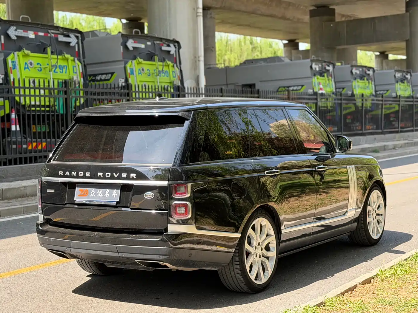 Land Rover Range Rover 2016 3.0 SC V6 Vogue фото 16