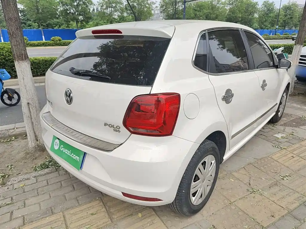 Volkswagen Polo 2018 1.5L Auto Safe Drive фото 7