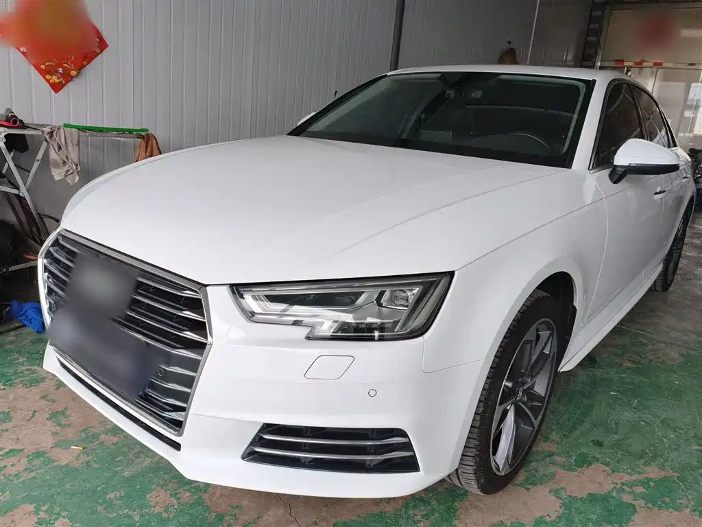 Audi A4L 2018 30th Anniversary 40 TFSI Progressive