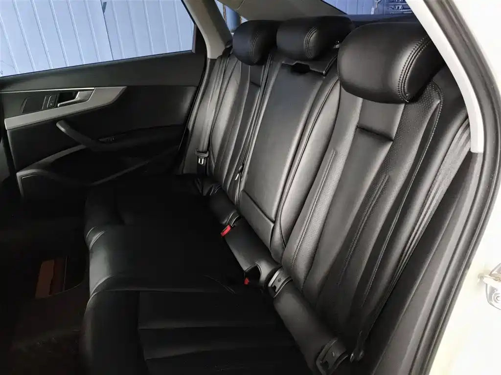 Audi A4L 2018 30th Anniversary 40 TFSI Progressive фото 13
