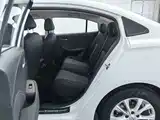 Photo 15 - Roewe i5