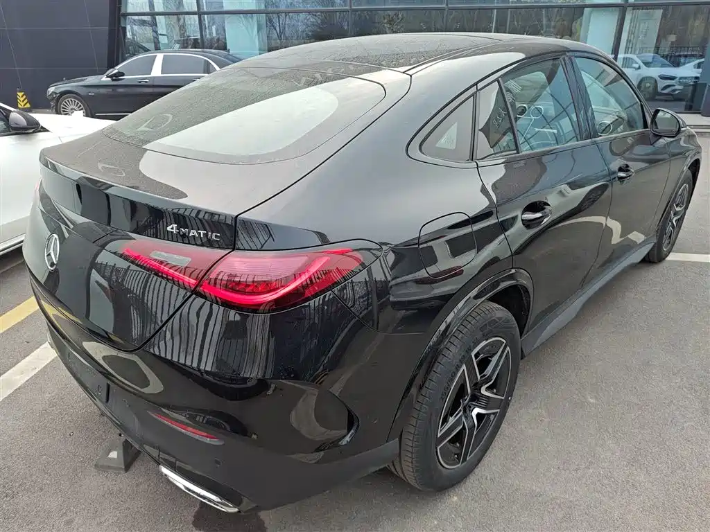 MERCEDES-BENZ GLC COUPE