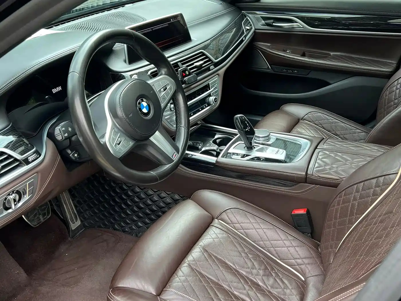 BMW 7 Series 2019 740Li Leading M Sport Package фото 6