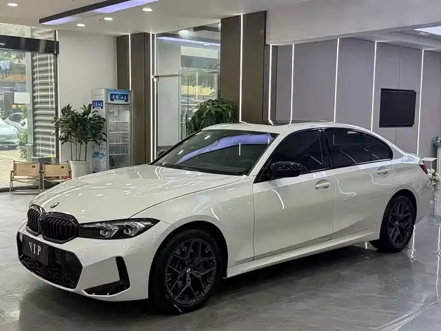 BMW 3 Series 2025