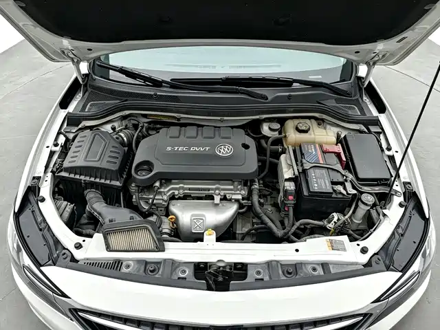 Buick Excelle 2021 Exemplar 1.5L Auto Progressive фото 14