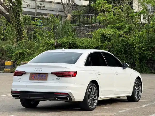 Audi A4L 2022 40 TFSI Fashion Dynamic — фото 5