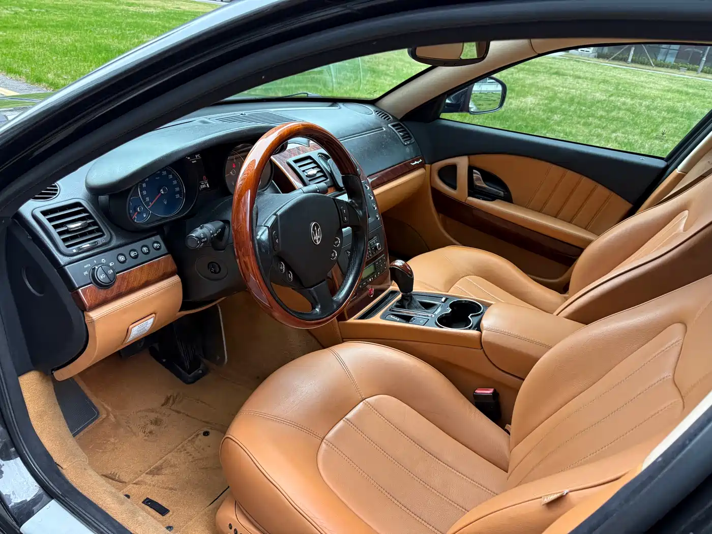 Фото 9 - Maserati Quattroporte