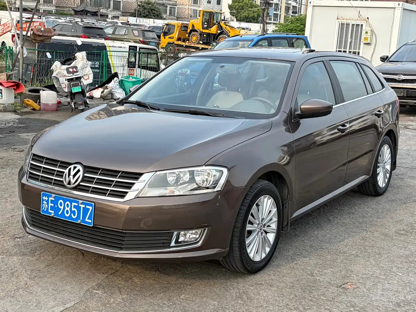 Volkswagen Lavida Tour 2013 1.4TSI Automatic Comfort