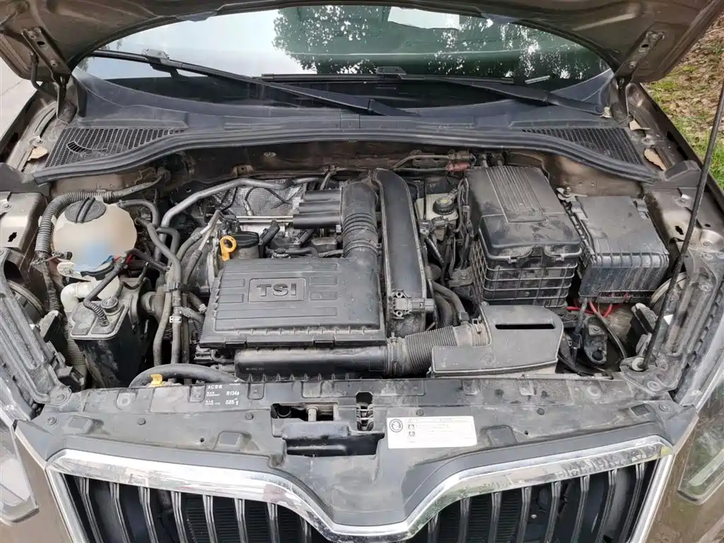 Škoda Yeti 2016 1.4TSI DSG Forward Edition фото 11