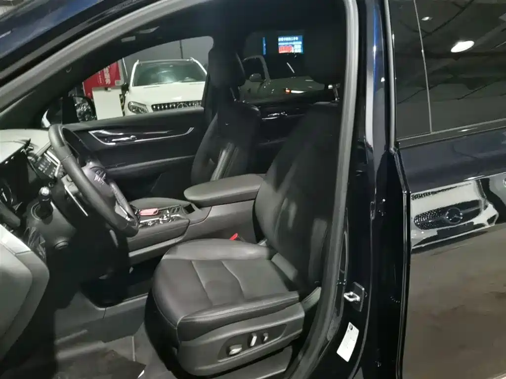 Cadillac XT6 2020 28T 6-Seater Luxury Model фото 15