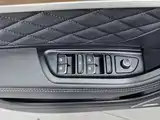 Фото 9 - Hongqi HS7