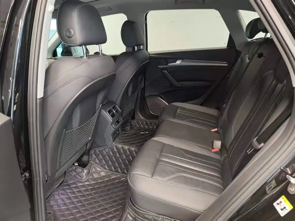 Audi Q5L 2022 Facelift 40T Luxury Dynamic фото 11