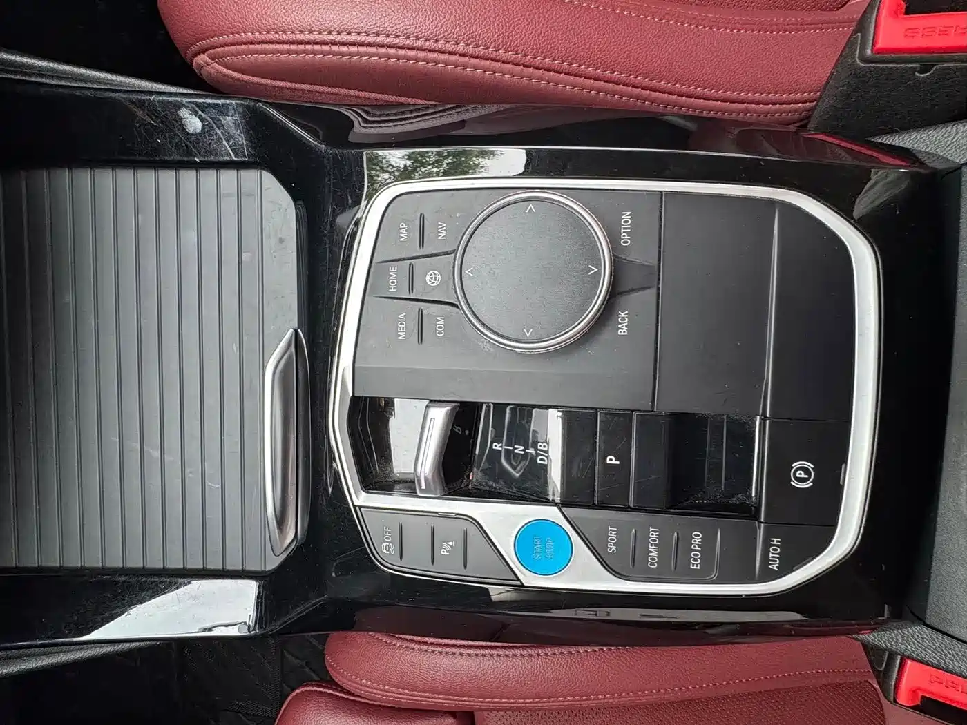 BMW iX3 2023 Leading Type фото 10