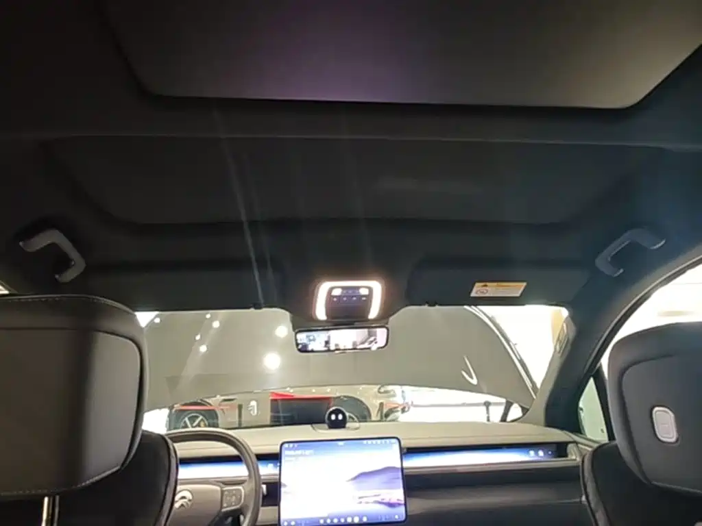 NIO ES8 2026 2025 Model 6-Seat Executive Luxury Edition