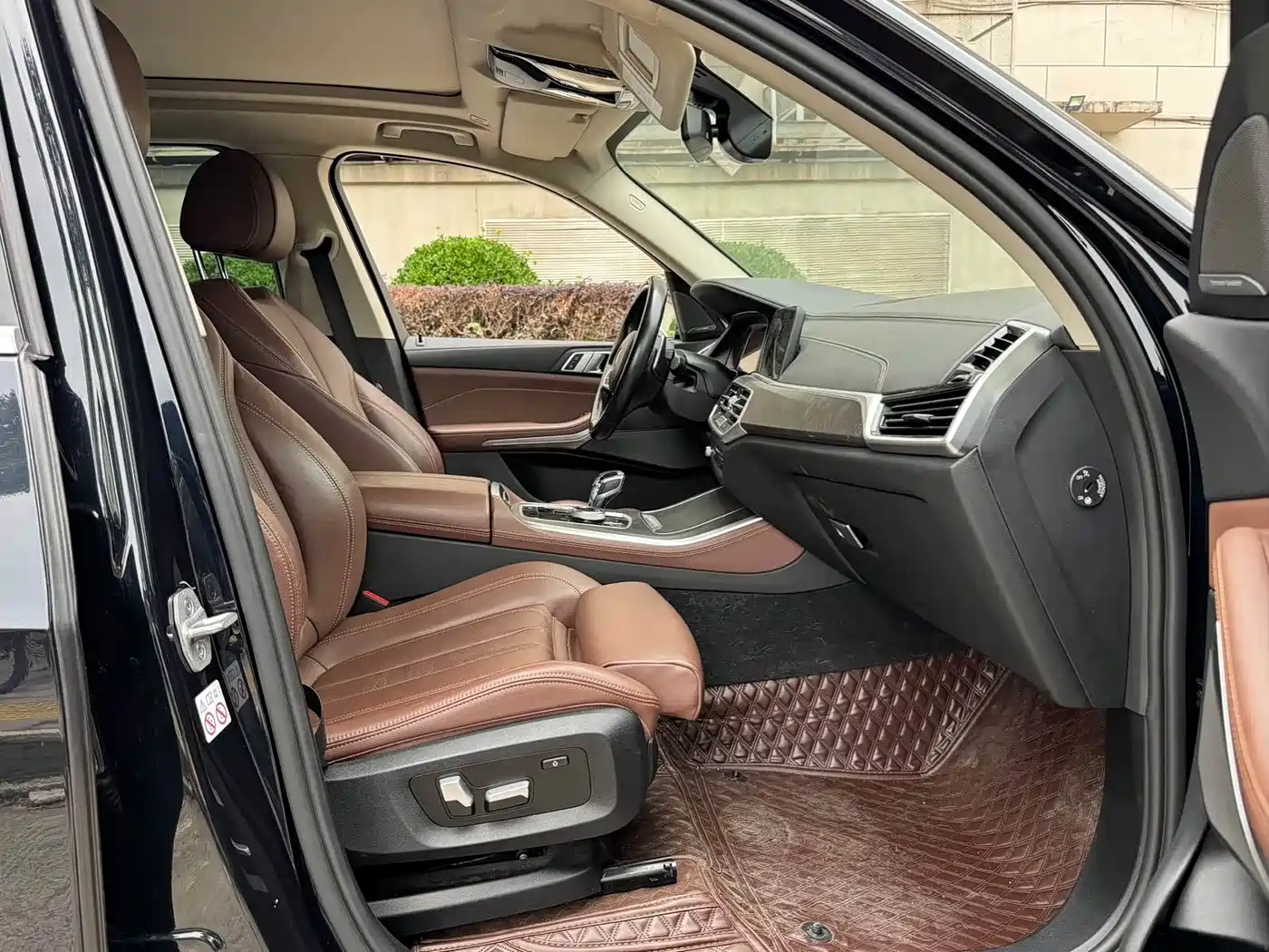 BMW X5 (Import) 2022 xDrive40i M Sport Package фото 8