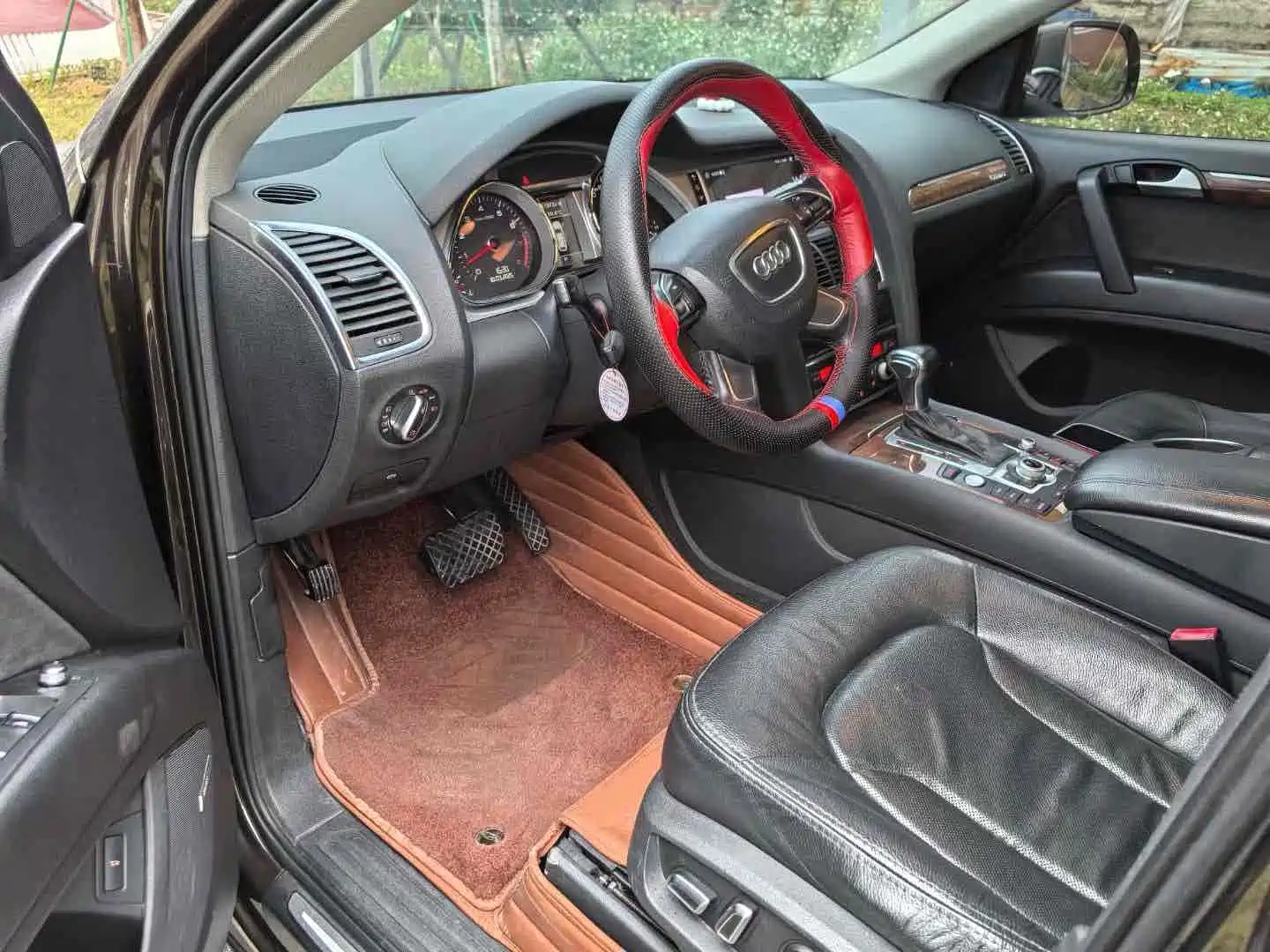 Фото 7 - Audi Q7